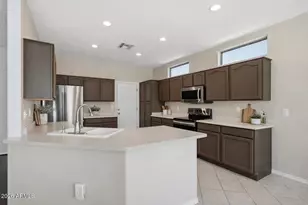 7575 W Tierra Buena Ln, Peoria, AZ 85382 - Photo 14