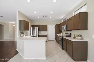 7575 W Tierra Buena Ln, Peoria, AZ 85382 - Photo 16