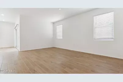 25148 N 184th Lane, Wittmann, AZ 85361 - Photo 12