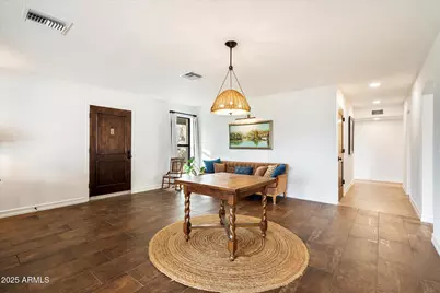 9249 N 40th Street, Phoenix, AZ 85028 - Photo 4