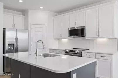 11874 W Burnside Trail, Peoria, AZ 85383 - Photo 6