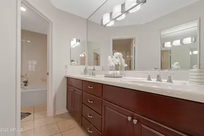 5104 N 32nd Street #126, Phoenix, AZ 85018 - Photo 16