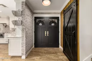 5302 W Greenway Rd, Glendale, AZ 85306 - Photo 8