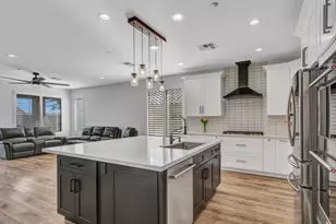 41017 N Prestancia Dr, Anthem, AZ 85086 - Photo 18