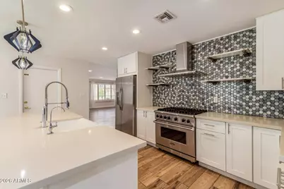 1829 W Orchid Lane, Phoenix, AZ 85021 - Photo 10