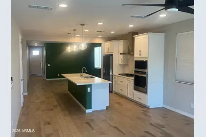 17295 W Valentine Street, Surprise, AZ 85388 - Photo 2