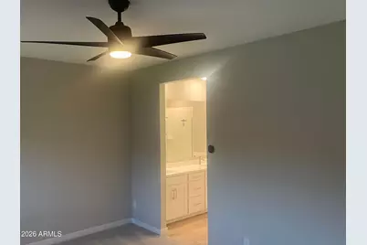 17295 W Valentine Street, Surprise, AZ 85388 - Photo 8