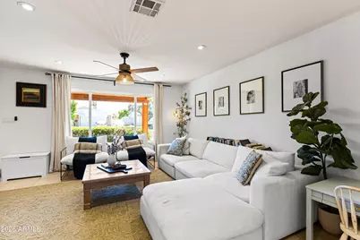 2814 E Sierra Street, Phoenix, AZ 85028 - Photo 4