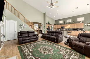 673 W Raven Dr, Chandler, AZ 85286 - Photo 14