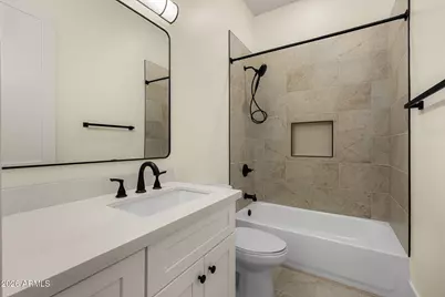 3002 N 53rd Place, Phoenix, AZ 85018 - Photo 38