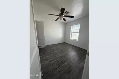 712 W Taylor Street #Apt 4, Phoenix, AZ 85007 - Photo 2