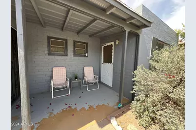 9502 N 2nd Place, Phoenix, AZ 85020 - Photo 2