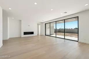 2351 E Aquarius Pl, Chandler, AZ 85249 - Photo 8