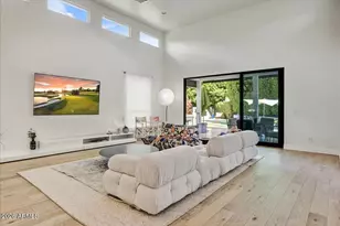 4528 North 39th Pl, Phoenix, AZ 85018 - Photo 10