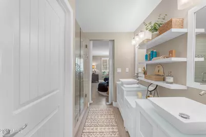 2449 W Sunrise Drive, Phoenix, AZ 85041 - Photo 40
