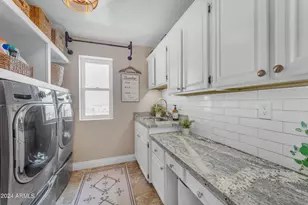 2449 W Sunrise Dr, Phoenix, AZ 85041 - Photo 34
