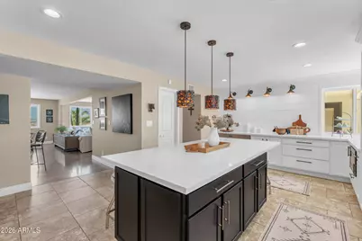 2449 W Sunrise Drive, Phoenix, AZ 85041 - Photo 26
