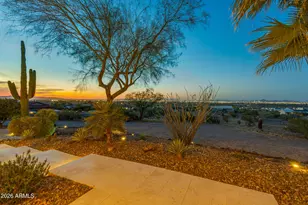 2449 W Sunrise Dr, Phoenix, AZ 85041 - Photo 12