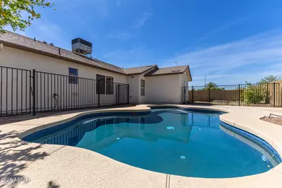 5402 E Forge Avenue, Mesa, AZ 85206 - Photo 2