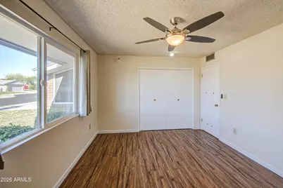 9909 W Newport Drive, Sun City, AZ 85351 - Photo 4