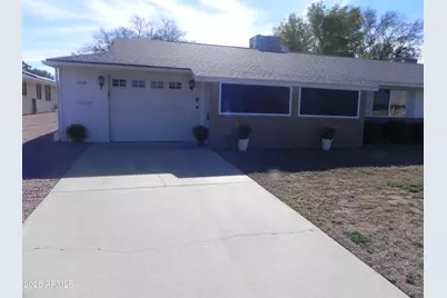 9909 W Newport Drive, Sun City, AZ 85351 - Photo 12