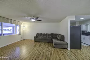 9909 W Newport Dr, Sun City, AZ 85351 - Photo 8