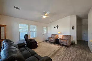 650 N Hawes Rd, Mesa, AZ 85207 - Photo 18