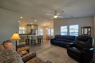 650 N Hawes Rd, Mesa, AZ 85207 - Photo 16