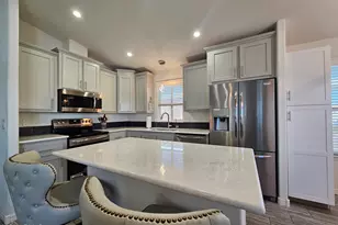 650 N Hawes Rd, Mesa, AZ 85207 - Photo 14