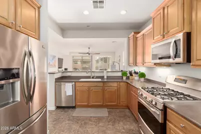 757 W Twin Peaks Parkway, San Tan Valley, AZ 85143 - Photo 8