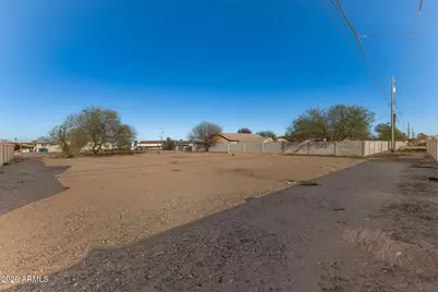 3945 W Shira Street #23, Eloy, AZ 85131 - Photo 4