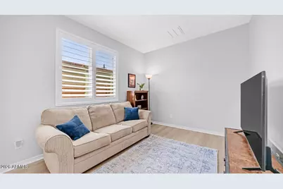 43422 N Hudson Trail, New River, AZ 85087 - Photo 8