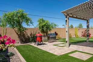 43422 N Hudson Trail, New River, AZ 85087 - Photo 1