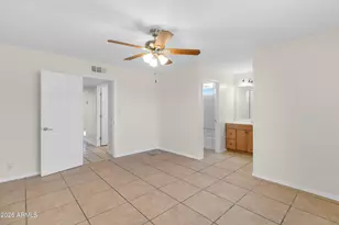 3812 W Loma Ln, Phoenix, AZ 85051 - Photo 16