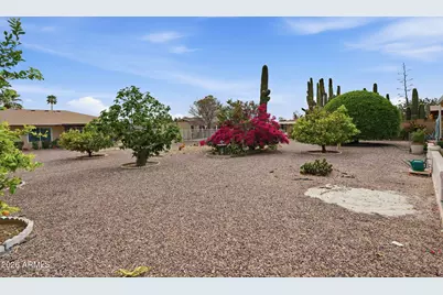 9407 W Glen Oaks Circle, Sun City, AZ 85351 - Photo 16