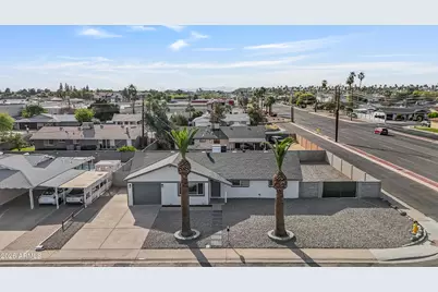 8944 N 17th Lane, Phoenix, AZ 85021 - Photo 1