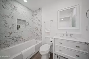 8944 N 17th Ln, Phoenix, AZ 85021 - Photo 8