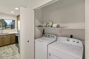 345 Fairway Oaks Dr, Sedona, AZ 86351 - Photo 12