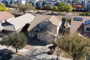 16221 W Latham St, Goodyear, AZ 85338 - Photo 32