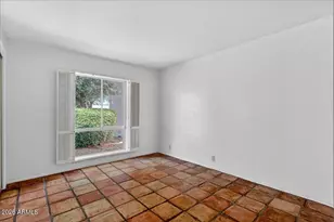 10635 N 44th Ct, Phoenix, AZ 85028 - Photo 34