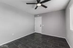 9341 W Briarwood Cir N, Sun City, AZ 85351 - Photo 16