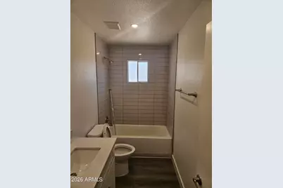 1325 E Vista Avenue #Apt 1, Phoenix, AZ 85020 - Photo 10