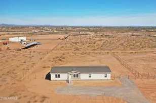 30353 N 236th Dr, Wittmann, AZ 85361 - Photo 2