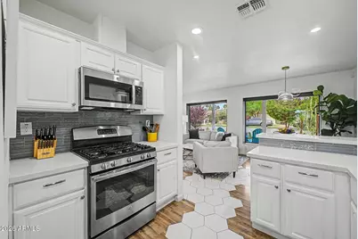 6929 E 6th Street, Scottsdale, AZ 85251 - Photo 14