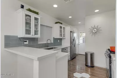 6929 E 6th Street, Scottsdale, AZ 85251 - Photo 8