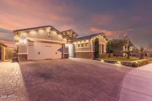 3249 E Nightingale Ln, Gilbert, AZ 85298 - Photo 6