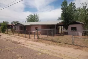 901 N 1st Ave, Holbrook, AZ 86025 - Photo 1