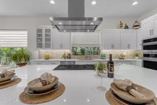 732 E Las Puertas Ln, Queen Creek, AZ 85140 - Photo 10