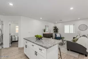 2210 E Alta Vista Rd, Phoenix, AZ 85042 - Photo 4