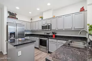42424 N Gavilan Peak Pkwy, Anthem, AZ 85086 - Photo 2